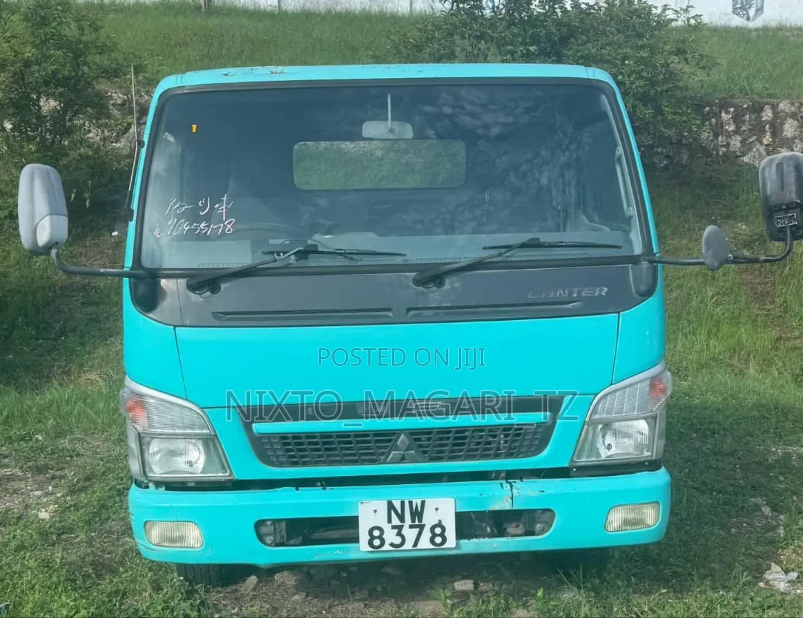 Mitsubishi Fuso 6d61 2004 Blue