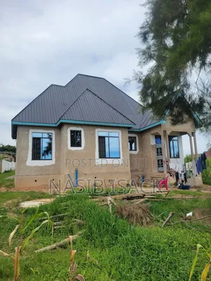 Furnished 3bdrm House in Buswelu for sale