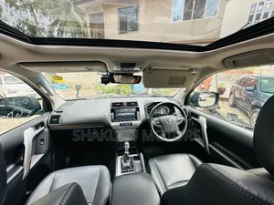 Toyota Land Cruiser Prado 2021 Black