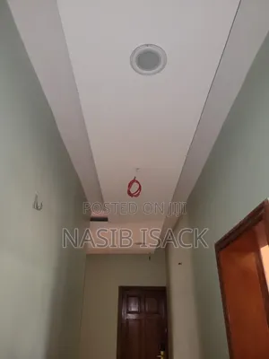 Furnished 8bdrm Apartment in Buswelu for sale