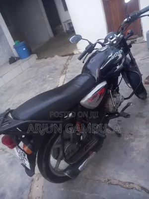 Bajaj Boxer 2021 Black