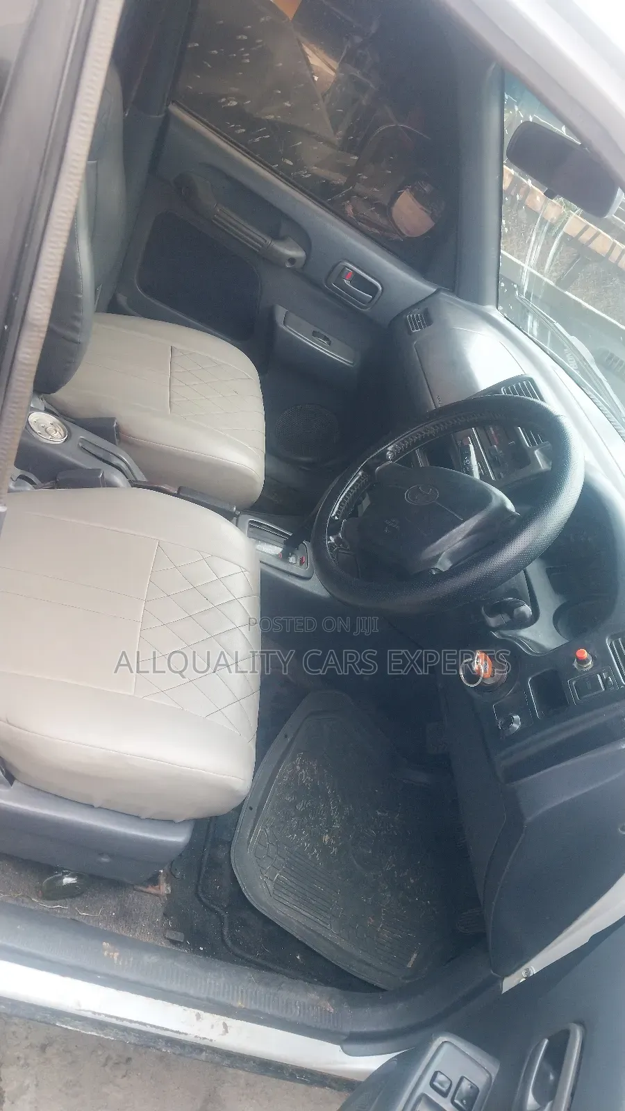 Toyota RAV4 Cabriolet 1998 Pearl