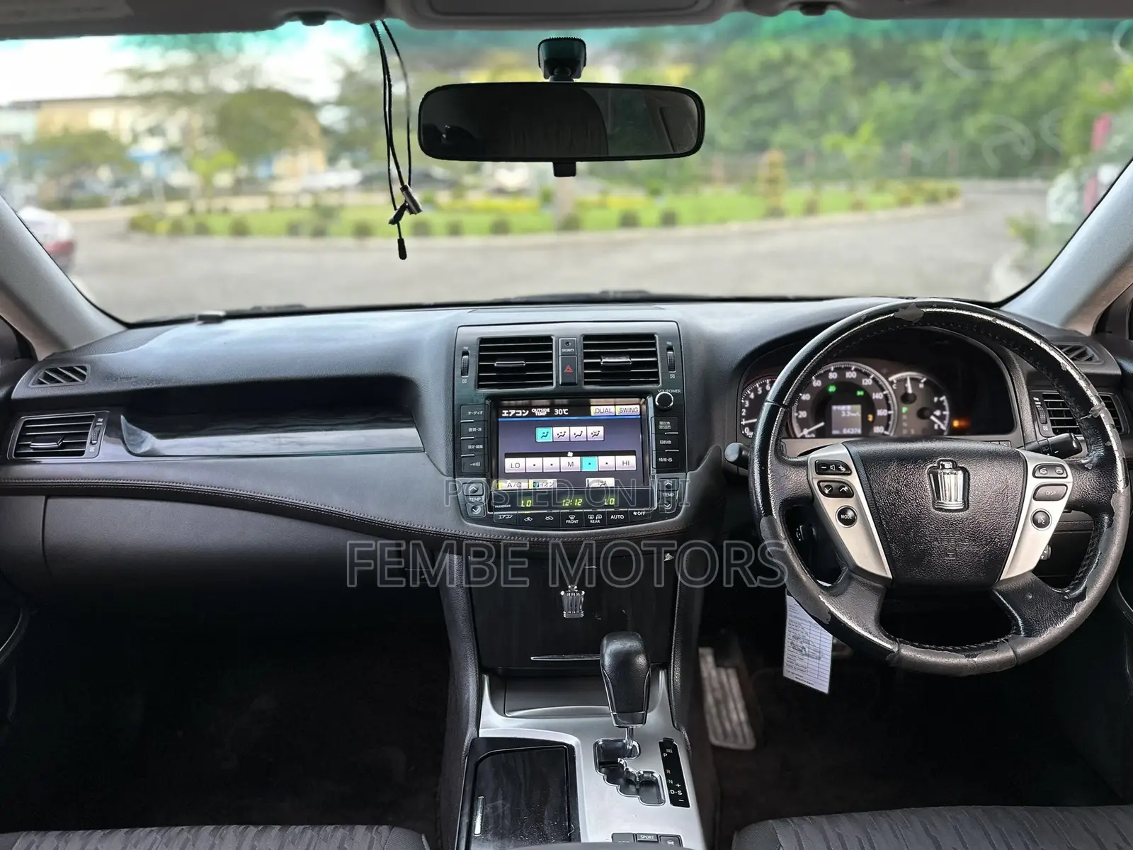 Toyota Crown 2011 Black
