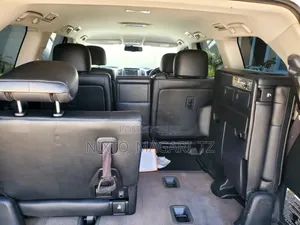 Toyota Land Cruiser 2015 White