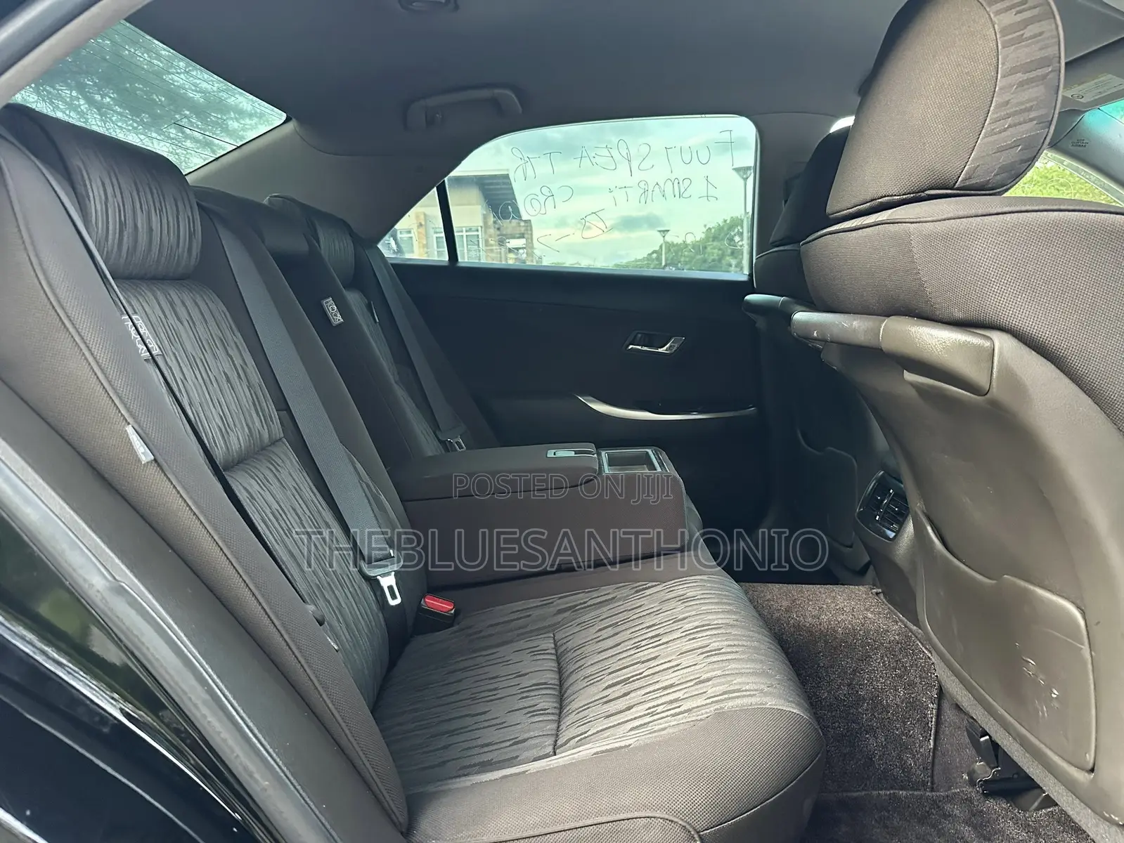 Toyota Crown 2011 Black
