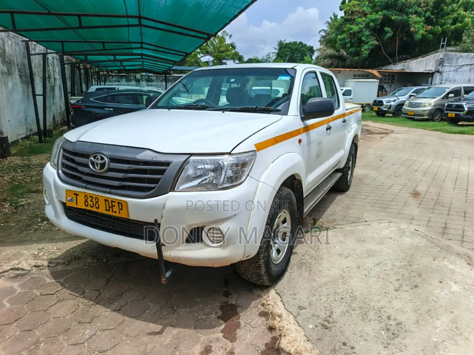 Toyota Hilux 2015 White