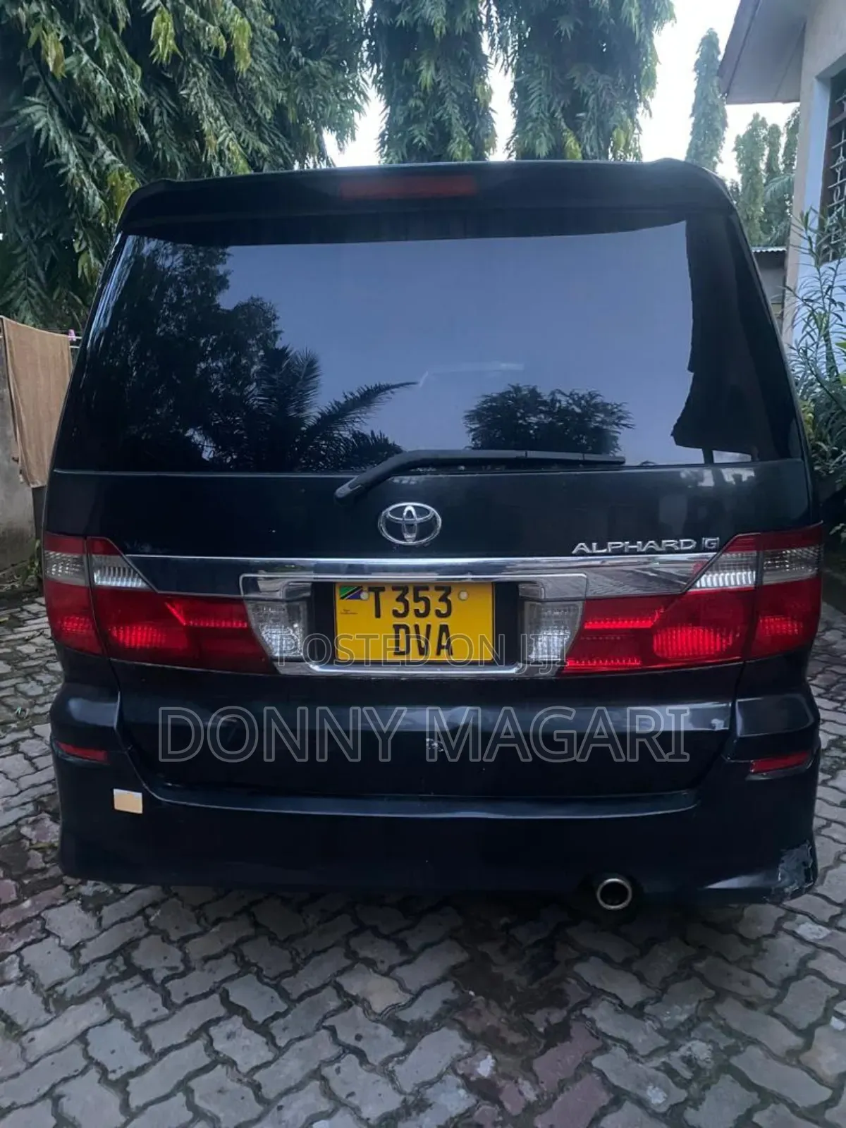Toyota Alphard 2005 Black