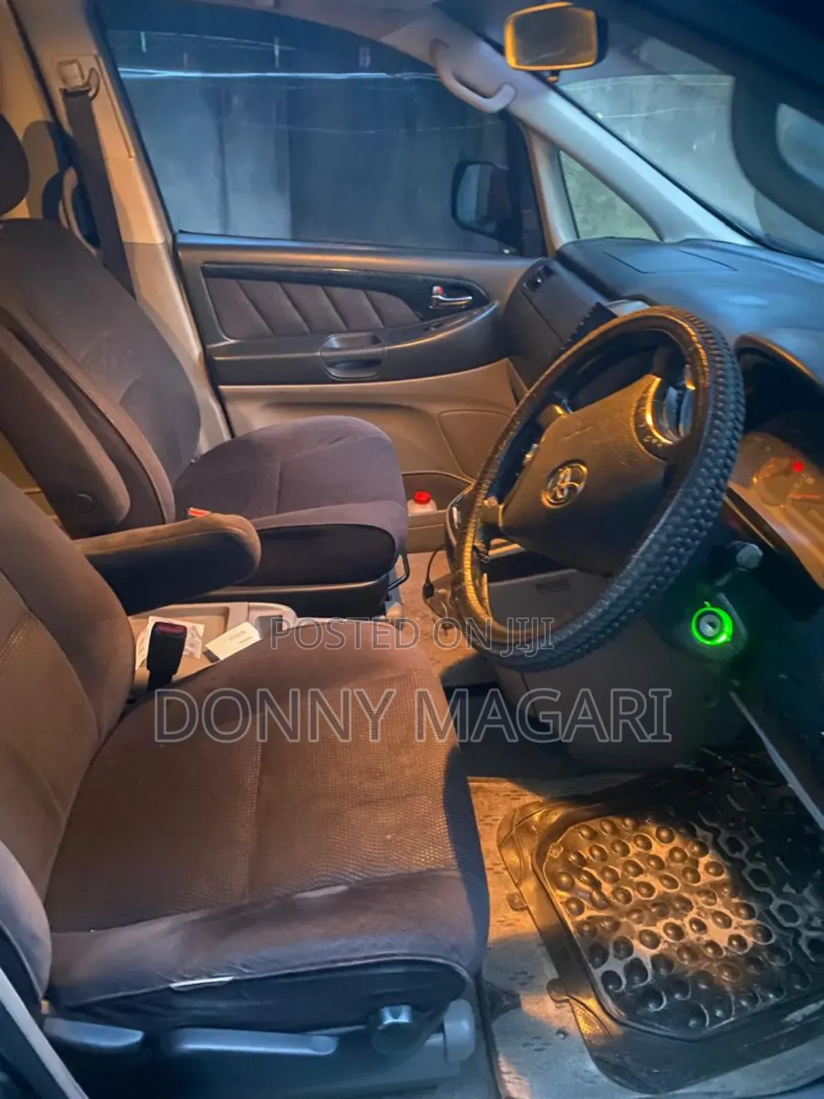 Toyota Alphard 2005 Black