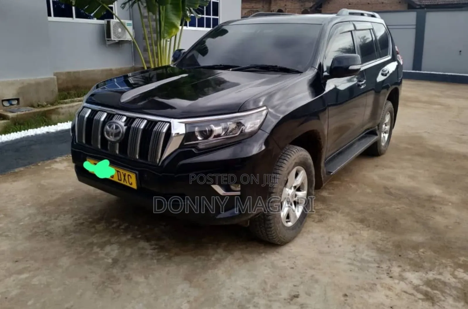 Toyota Land Cruiser Prado 2010 Black