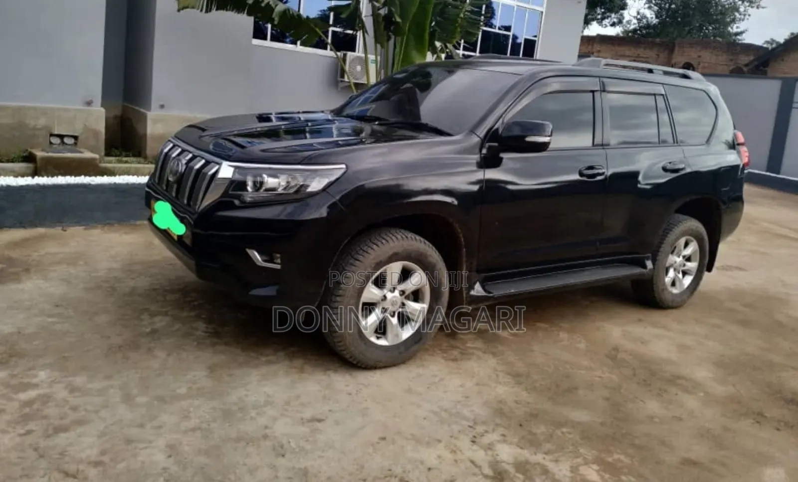 Toyota Land Cruiser Prado 2010 Black