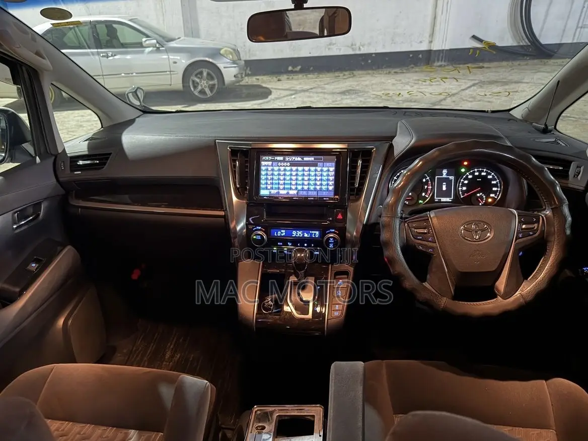 Toyota Alphard 2016 White