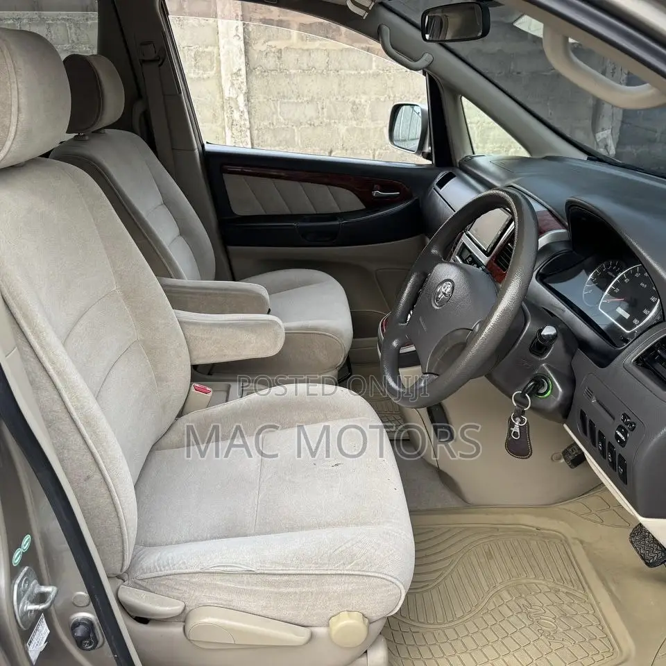 Toyota Alphard 2004 Beige