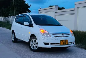 Toyota Corolla Spacio 2006 White