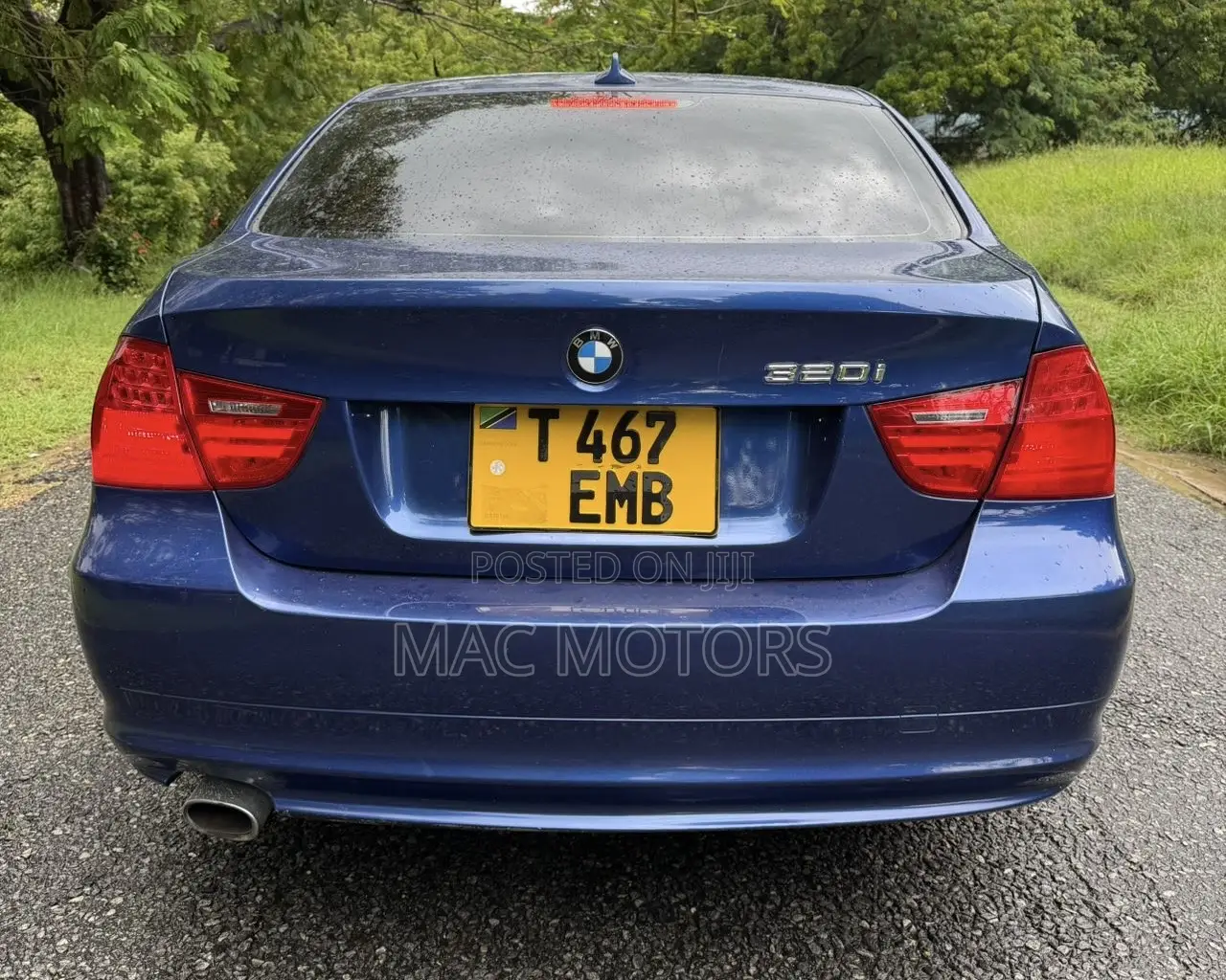 BMW 3 Series 320i RWD 2008 Blue
