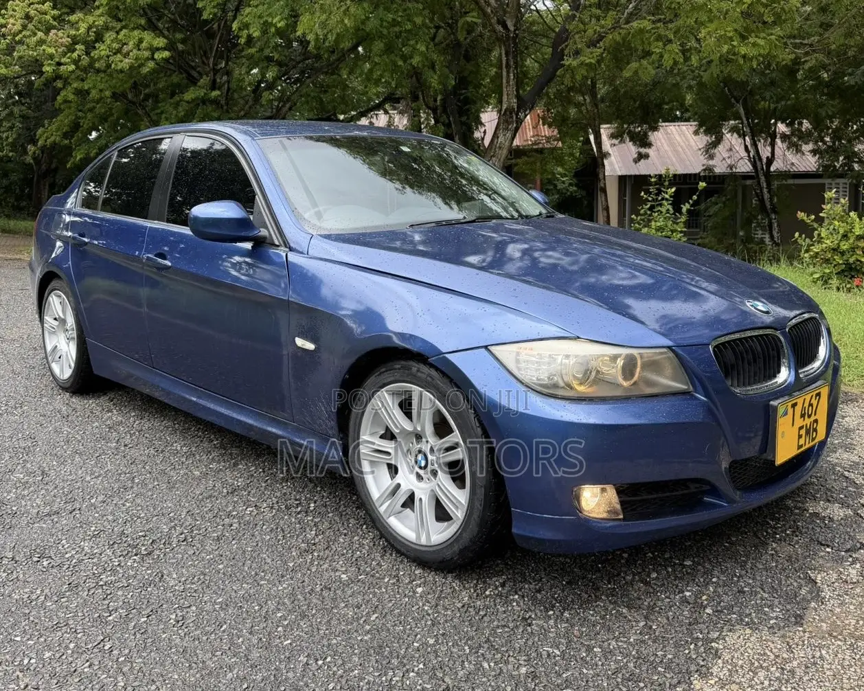 BMW 3 Series 320i RWD 2008 Blue