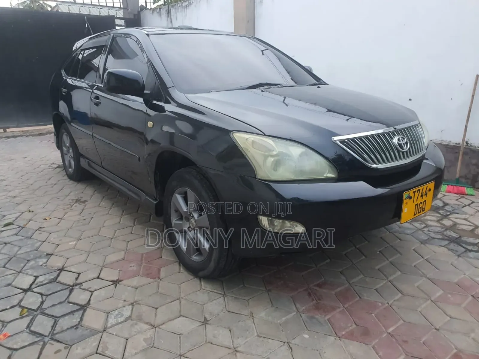 Toyota Harrier 2006 Black