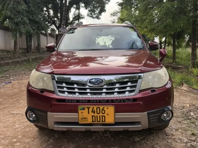 Subaru Forester 2012 Burgundy