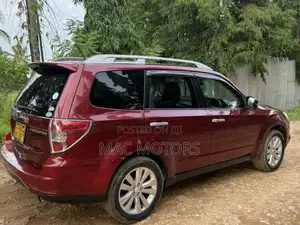 Subaru Forester 2012 Burgundy