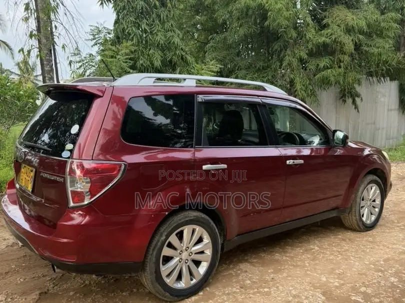 Subaru Forester 2012 Burgundy