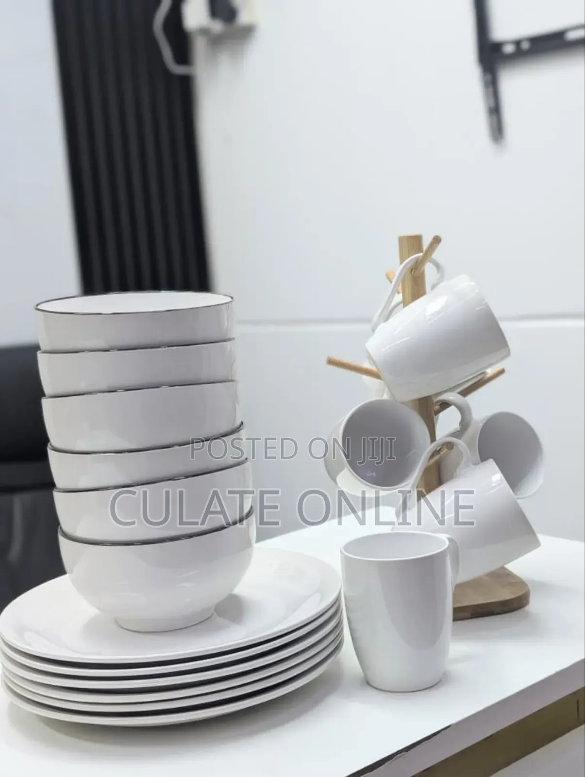 18pcs Fancy Colors Dinner Set