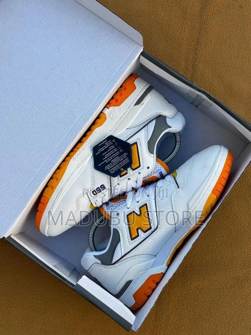 New Balance 550