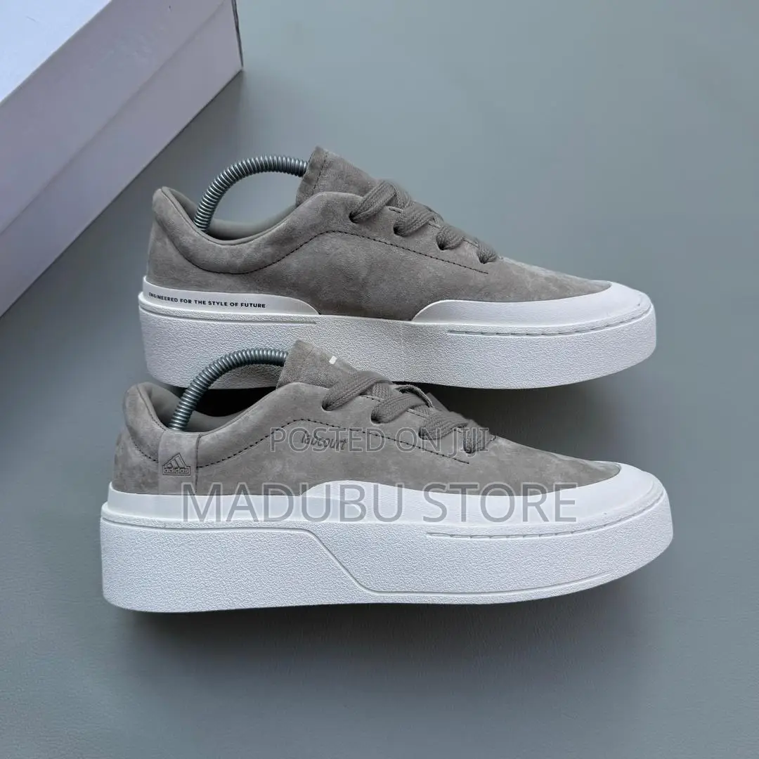 Adidas Labcourt