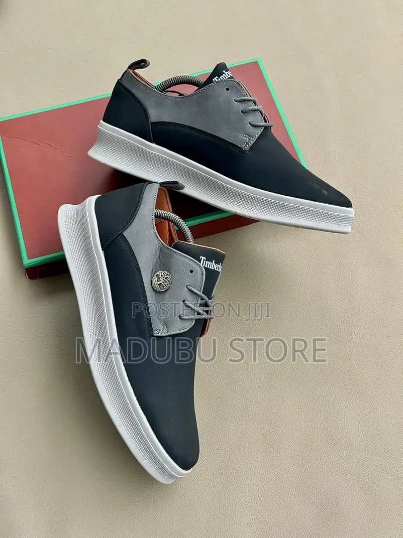 Lv Casual and Timber