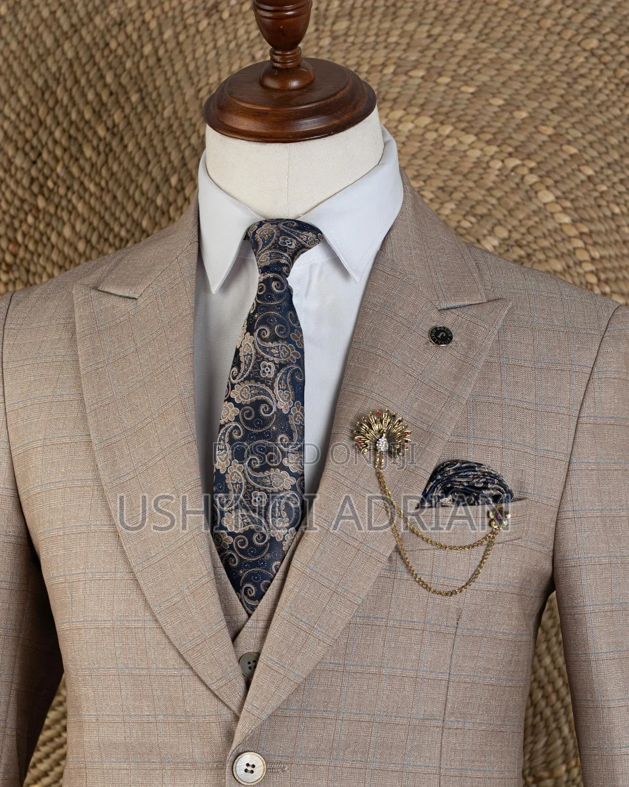 Classic Men Suits|Suti Zipo Tayari–Oder Inapokelewa