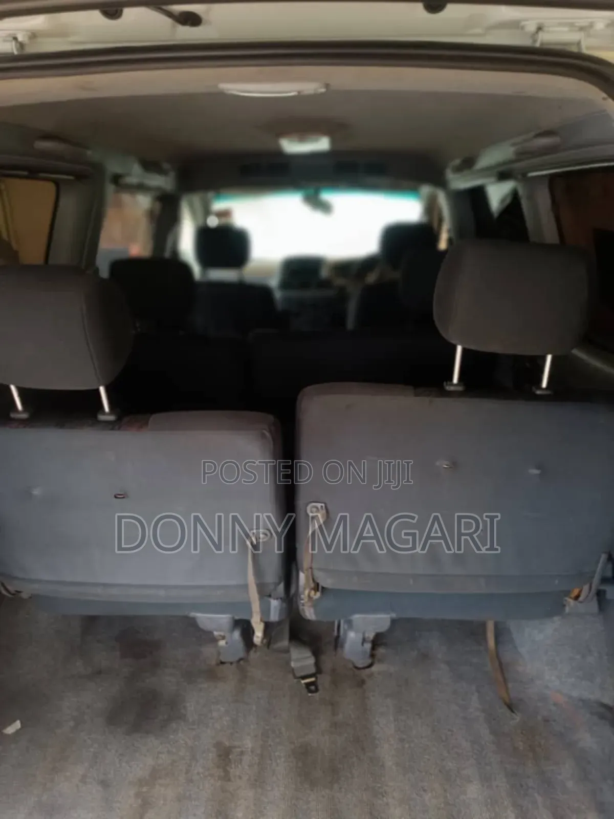 Toyota Noah 2001 White
