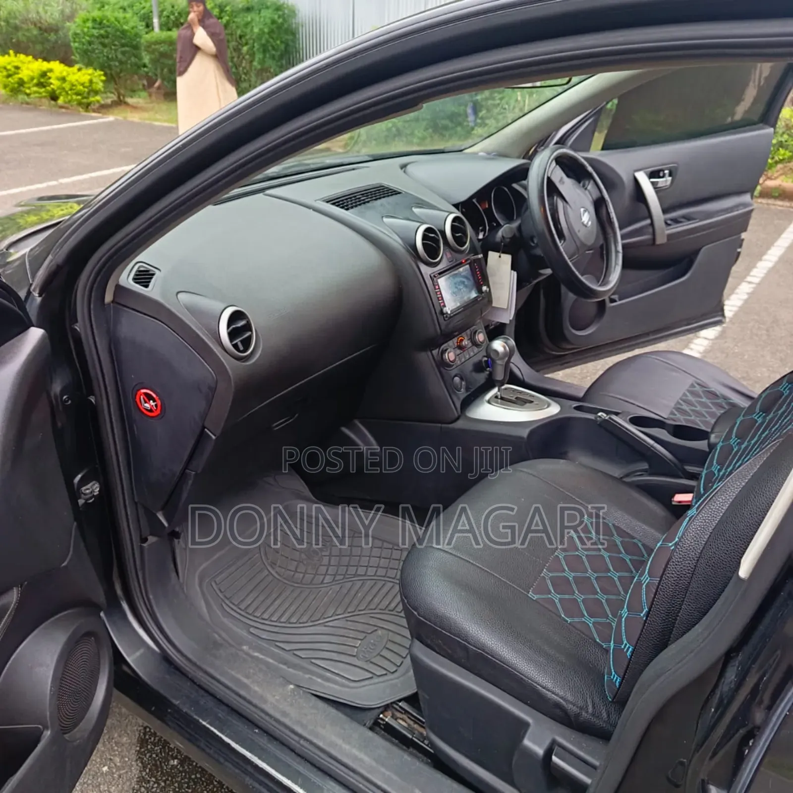 Nissan Dualis 2010 Black