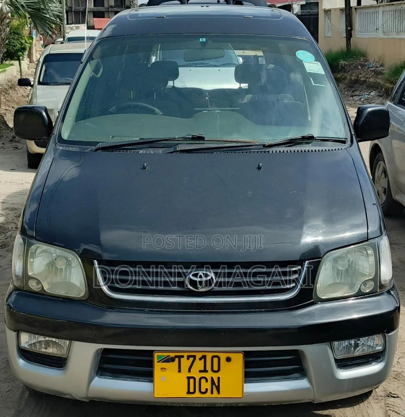 Toyota Noah 2001 Black