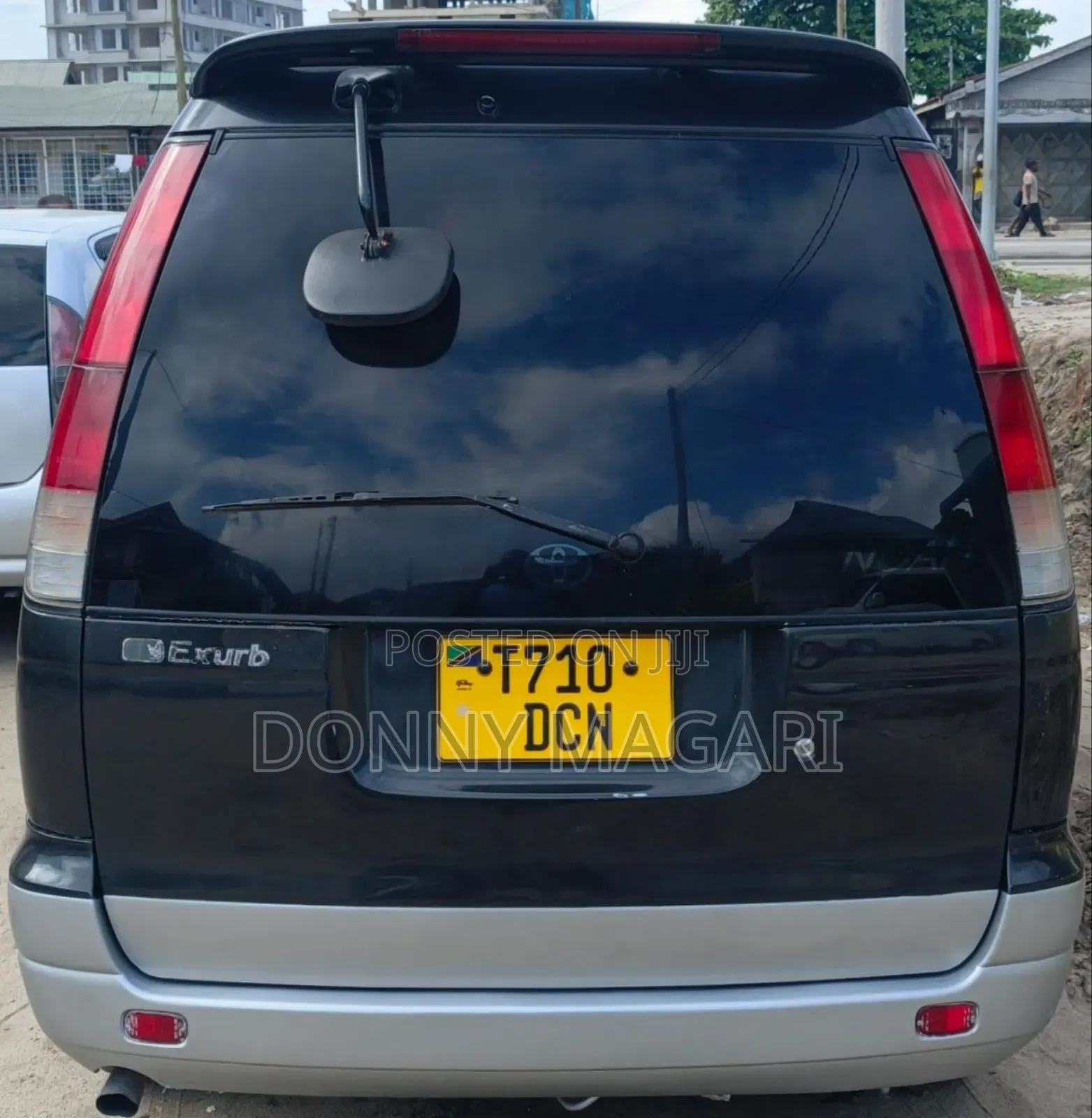 Toyota Noah 2001 Black