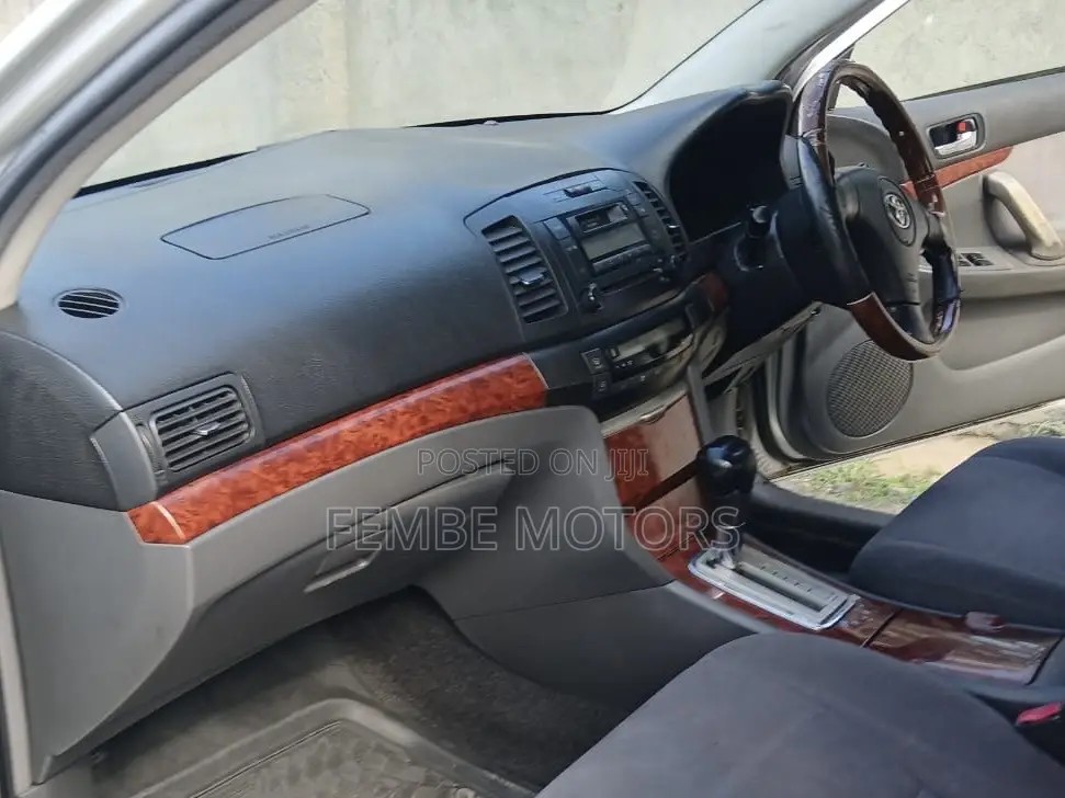 Toyota Allion 2005 Silver