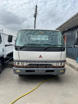 Mitsubishi Canter 1998 White