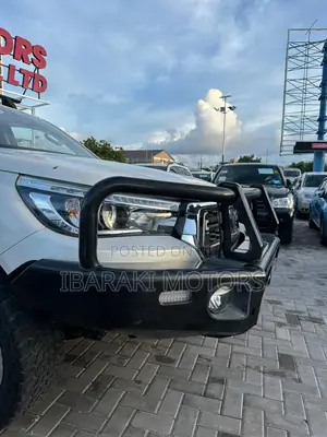 Toyota Hilux 2019 White