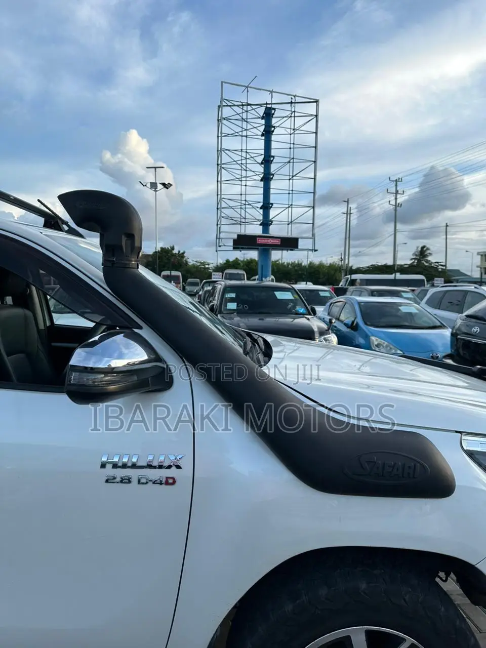 Toyota Hilux 2019 White