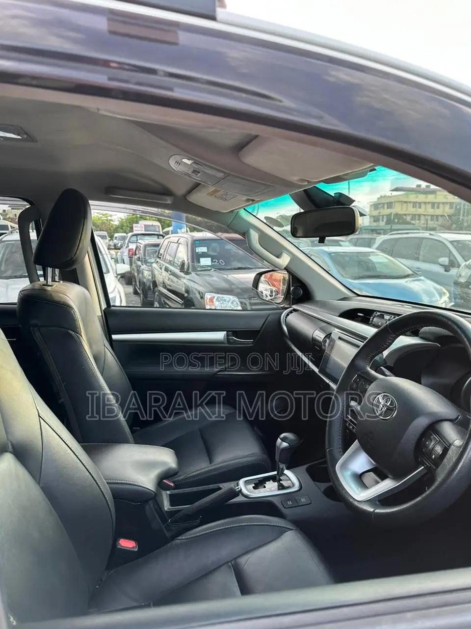 Toyota Hilux 2019 White