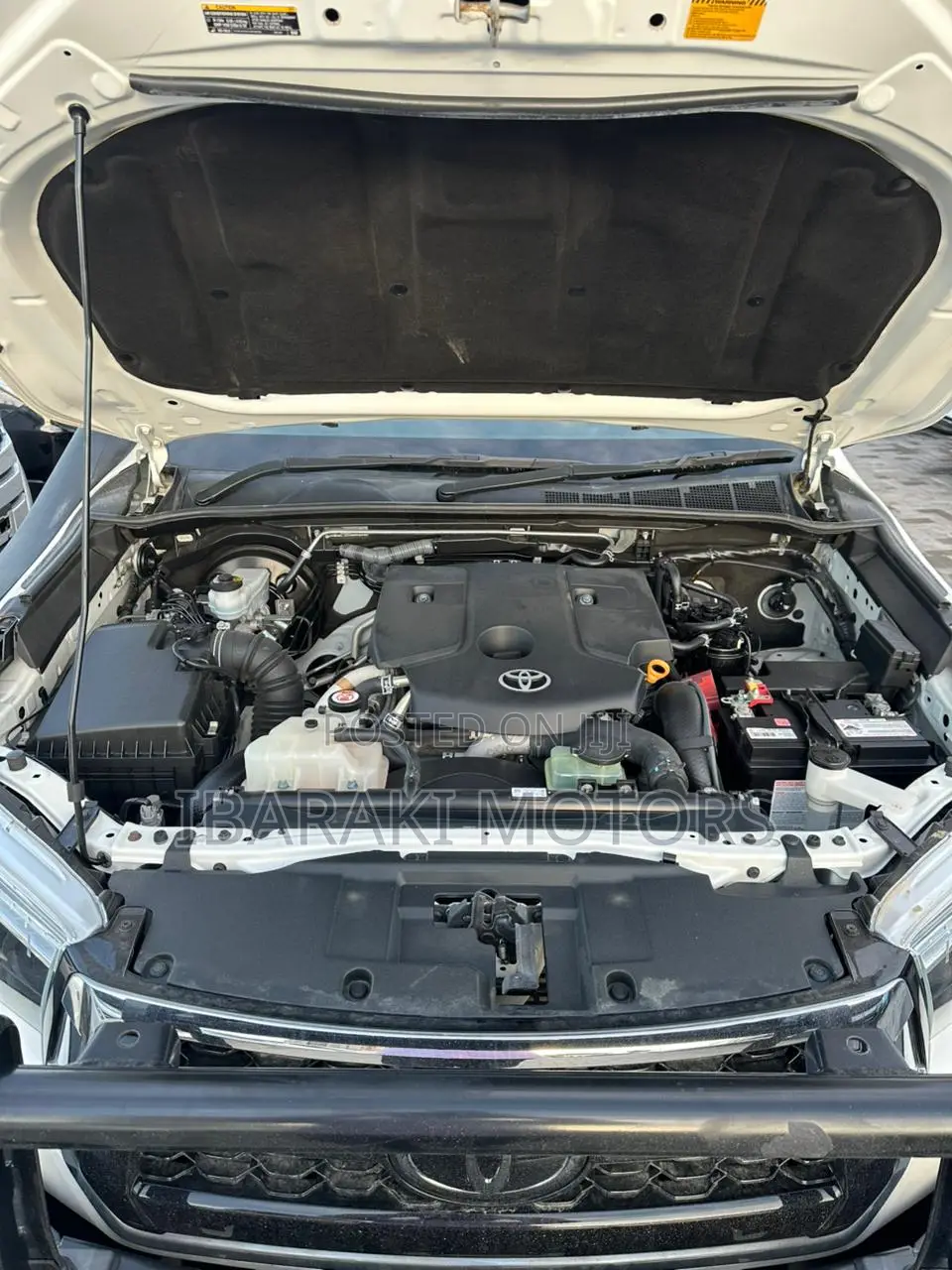 Toyota Hilux 2019 White