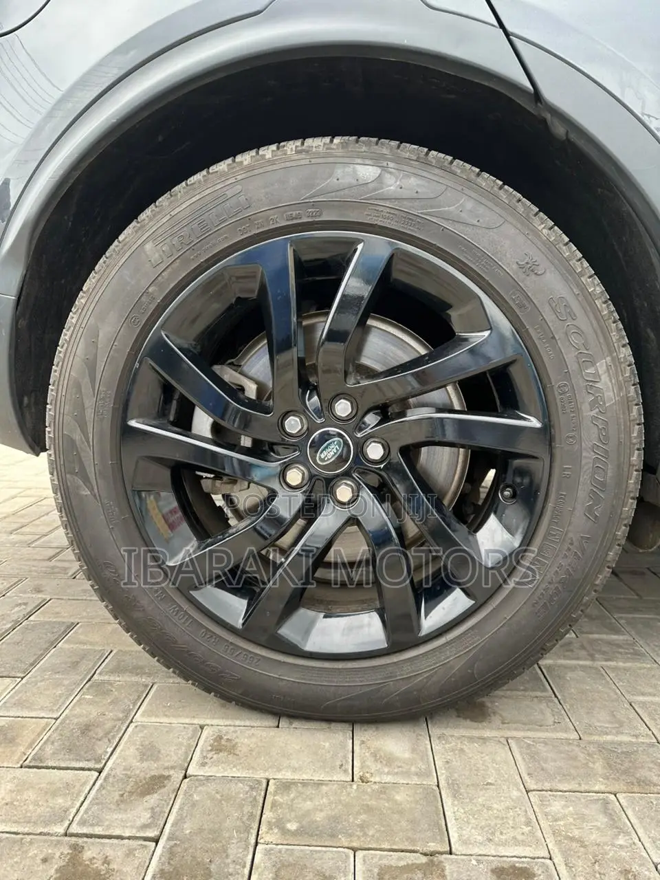 Land Rover Discovery 2020 Black