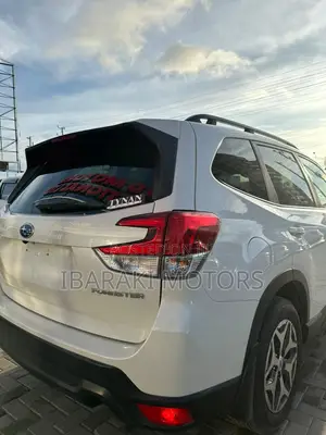 Subaru Forester 2022 White