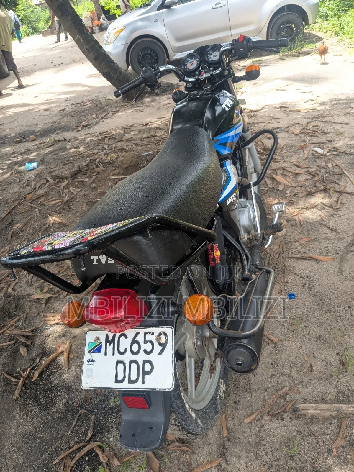 TVS HLX 125 2025 Black