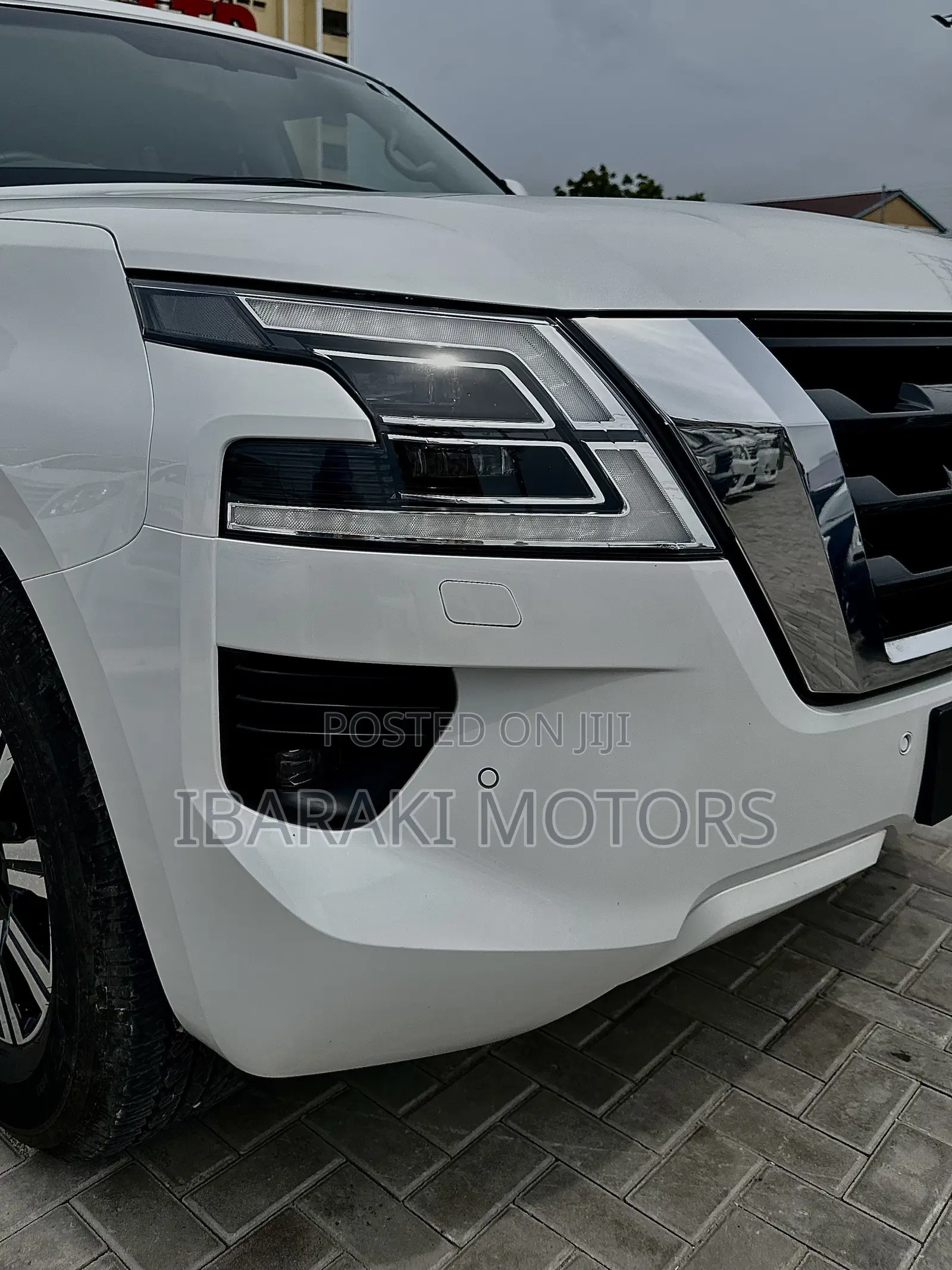 Nissan Patrol 2022 White