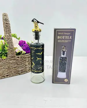 Oil and Vinegar Glass Bottle Marble Design Gold Pour Spout