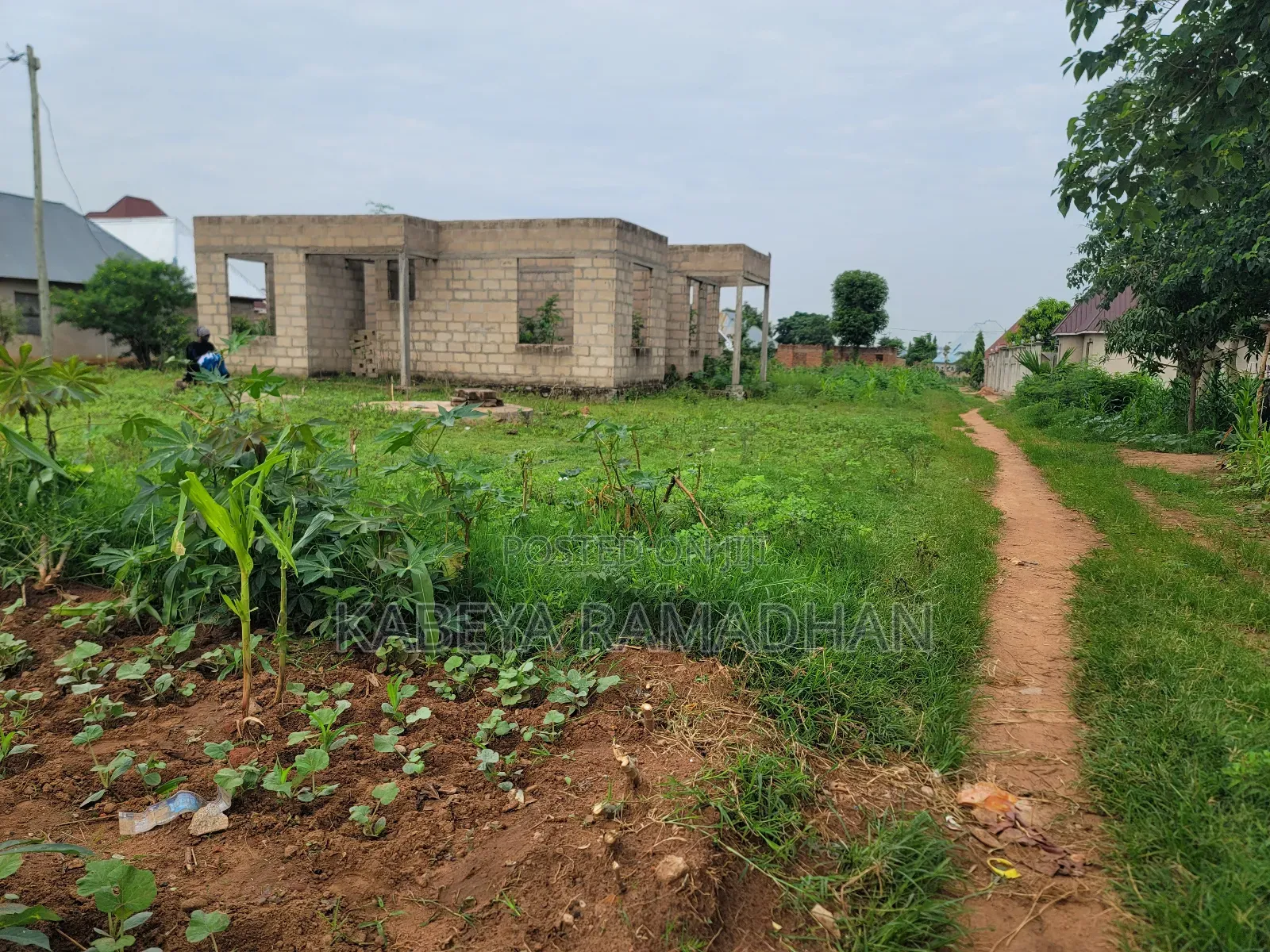 3bdrm Block of Flats in Kabeya Estate, Kahama Ward for sale