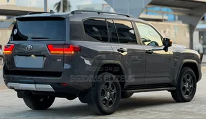 New Toyota Land Cruiser 2024 Gray