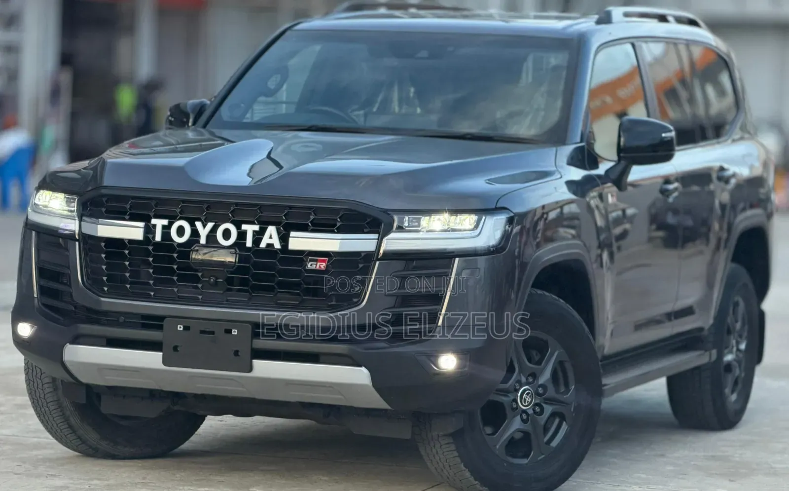 New Toyota Land Cruiser 2024 Gray