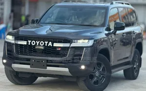 New Toyota Land Cruiser 2024 Gray
