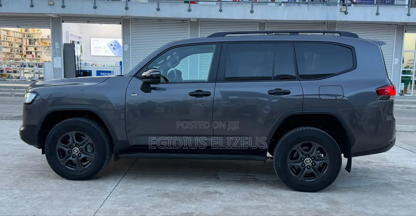New Toyota Land Cruiser 2024 Gray