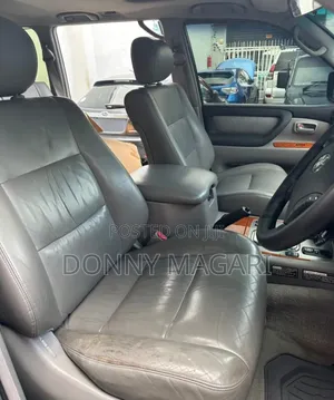 Toyota Land Cruiser 2015 Gray