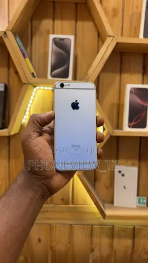 Apple iPhone 6s 32 GB Gray